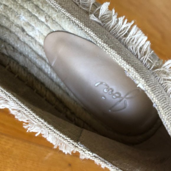 Joie Fringed Espadrilles - Picture 3 of 5